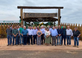 Sistema Ocesp presente na abertura da Coopershow