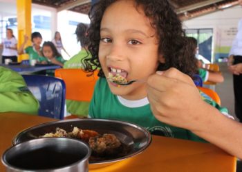 Merenda escolar em Teresina virá de cooperativas