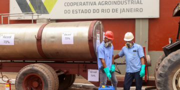 Coagro doa 10 mil litros de álcool 70% a unidades de saúde