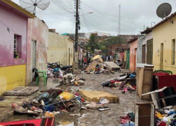 OCB/AL e Coopafas fazem campanha para vítimas de enchentes em Santana do Ipanema