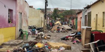 OCB/AL e Coopafas fazem campanha para vítimas de enchentes em Santana do Ipanema