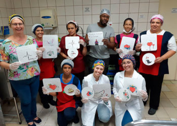 Pacientes do Hospital Unimed Petrópolis recebem mensagens de carinho