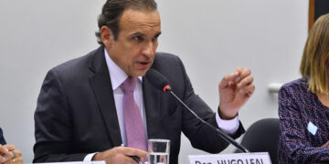 Relator da MP 932, Hugo Leal debate tema com entidades do Sistema S