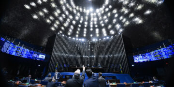 Congresso derruba veto da desoneração