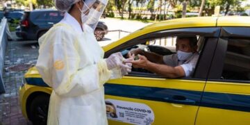 Cooperativas promovem monitoramento de Covid-19 em taxistas