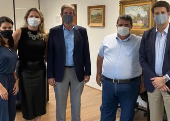 Ministro do Meio Ambiente visita OCB