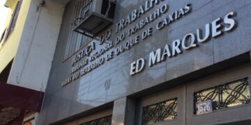 Vínculo empregatício: Justiça nega pedido de motorista de cooperativa