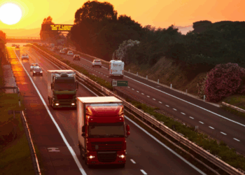 Alta do diesel reforça papel do cooperativismo de crédito no transporte de cargas