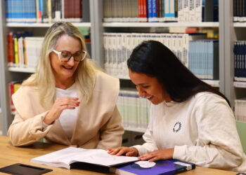 Biblioteca especializada em cooperativismo abre acervo à comunidade em Porto Alegre